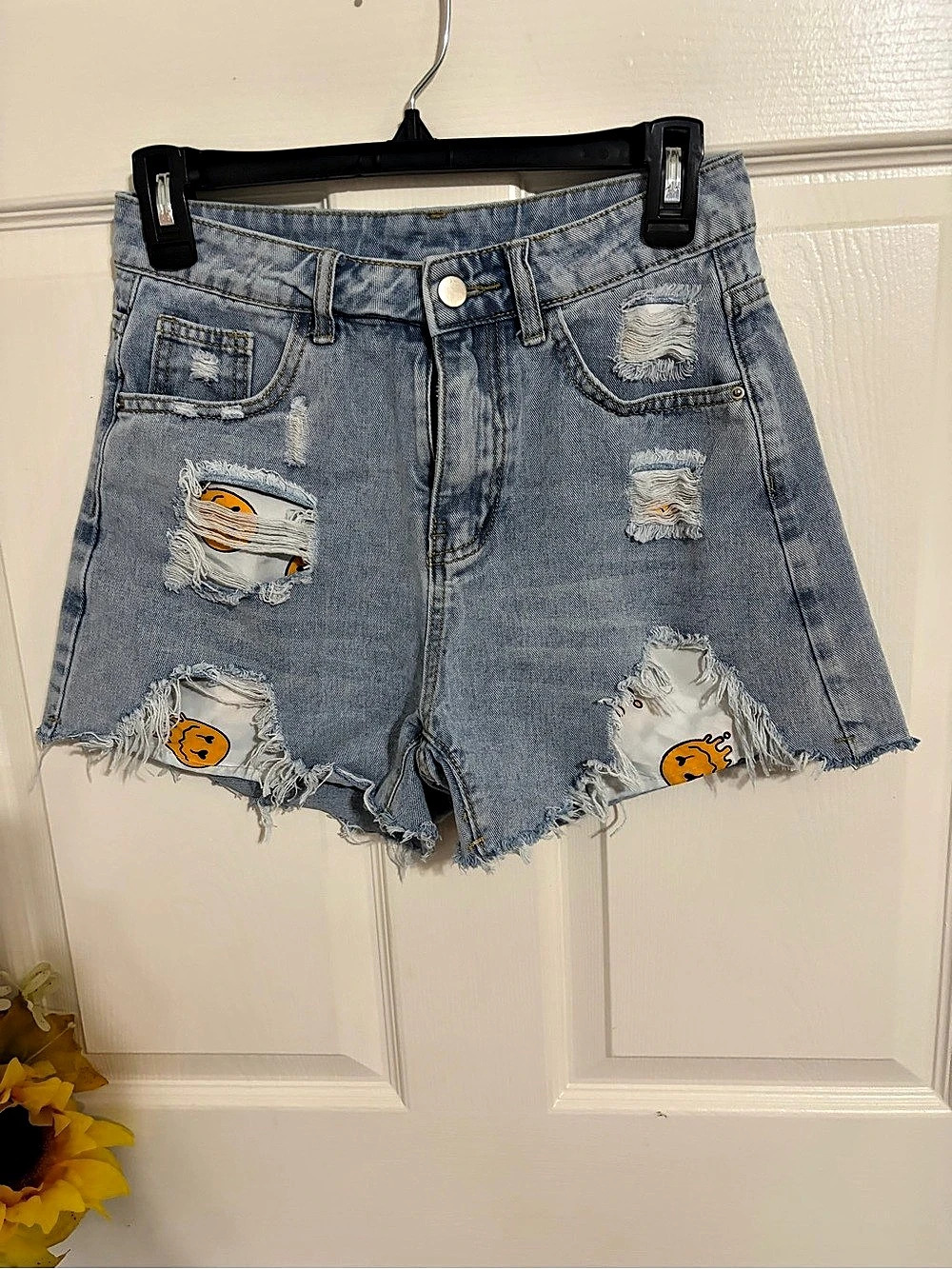 SHEIN Distressed Denim Shorts in Blue Size S